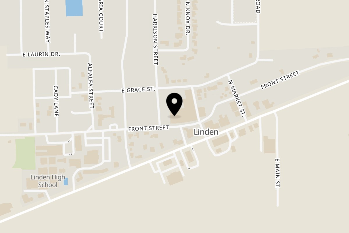 Map showing the location of De Vinci's Delicatessen Linden on 18847 E Front St in Linden