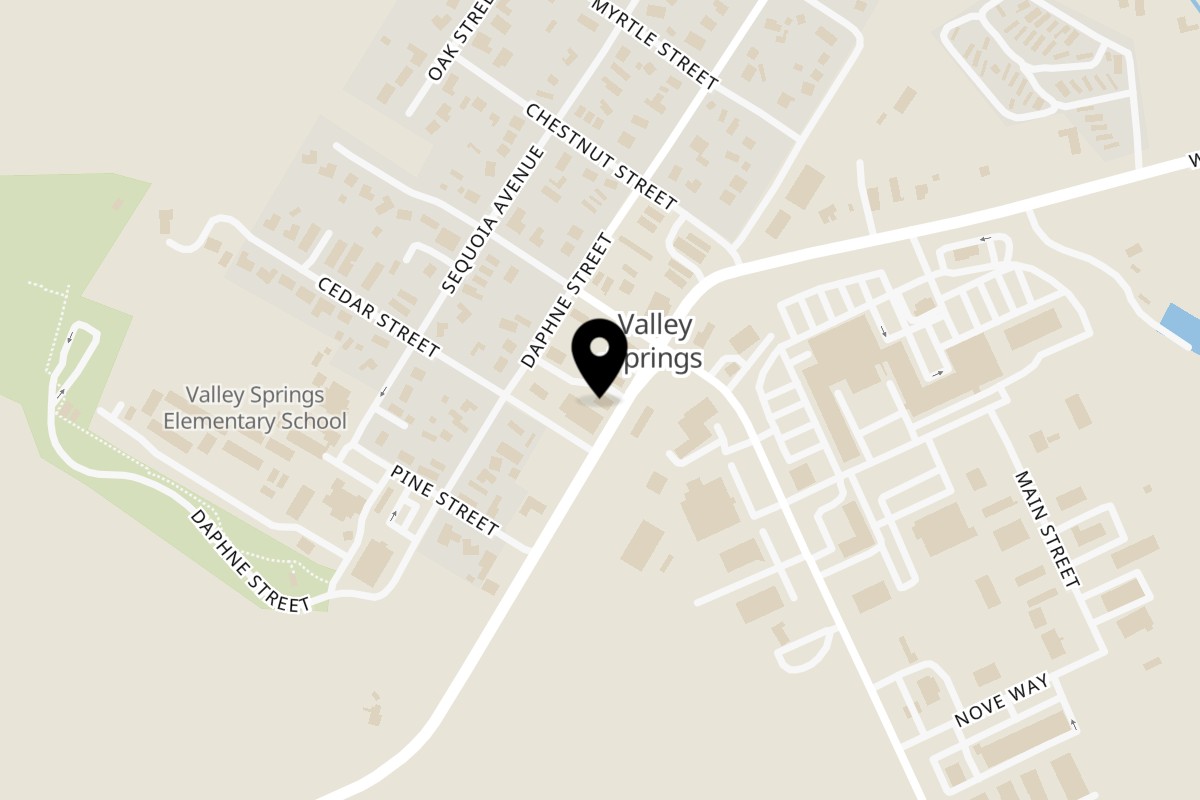 Map showing the location of De Vinci's Delicatessen Valley Springs on 40 California 12 in Valley Springs